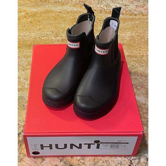 NIB Womens Hunter Original Black Chelsea Boots Size 6 - Picture 2 of 6